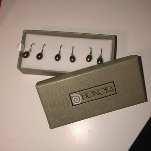 Honora pearl earrings